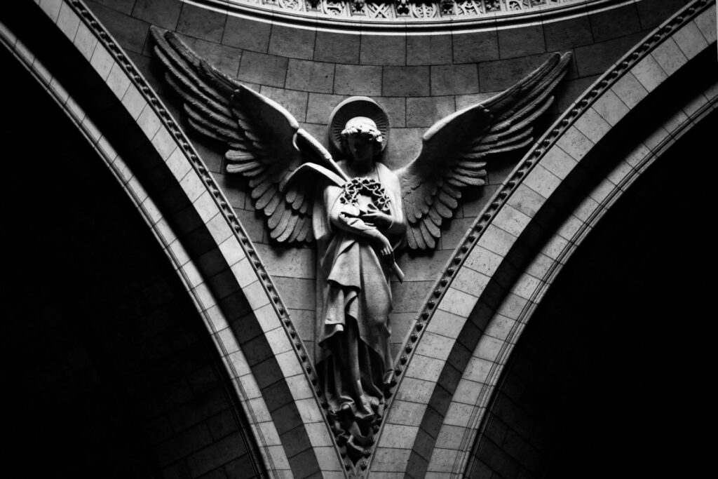 Numero Angelico 444: Messaggi Segreti degli Angeli Custodi